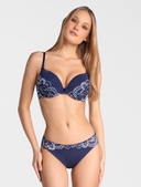 Bra Royalty