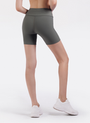 Lowy Short Short