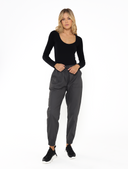 Rise Cargo Legging