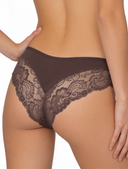 Taysa Tanga