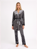 Vireya Robe